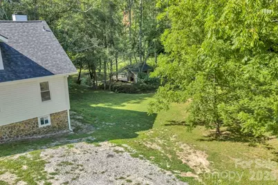 1415 Roan Road, Spruce Pine, NC 28777 - Photo 36