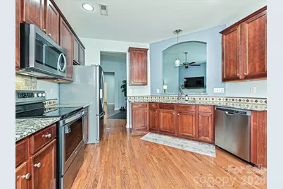 10234 Tintinhull Drive, Fort Mill, SC 29707 - Photo 10