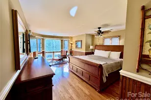 111 Burning Tree Ln, Flat Rock, NC 28731 - Photo 10