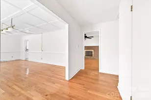 7516 Watercrest Rd, Charlotte, NC 28210 - Photo 6