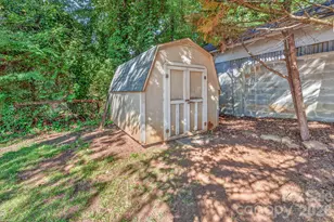 7516 Watercrest Rd, Charlotte, NC 28210 - Photo 40