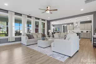 2526 Paddlers Cove Dr, Clover, SC 29710 - Photo 8