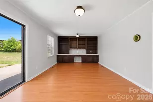 1910 26th St NE, Hickory, NC 28601 - Photo 12