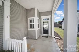19174 Mallard Dr, Fort Mill, SC 29707 - Photo 2