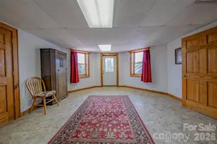 216 Deer Track Ln, Sparta, NC 28675 - Photo 38
