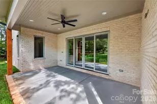 1600 E Barden Rd, Charlotte, NC 28226 - Photo 42