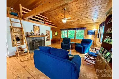 175 Cougar Lane, Whittier, NC 28789 - Photo 4