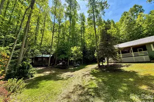 175 Cougar Ln, Whittier, NC 28789 - Photo 2