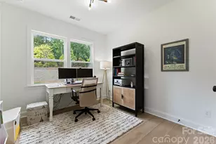 11117 Lochmere Rd, Charlotte, NC 28278 - Photo 22
