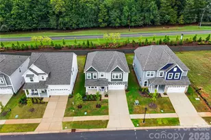 11117 Lochmere Rd, Charlotte, NC 28278 - Photo 46