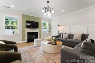 11117 Lochmere Rd, Charlotte, NC 28278 - Photo 16