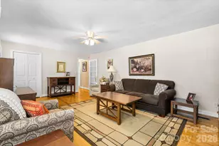406 Swanson Dr SW, Lenoir, NC 28645 - Photo 8