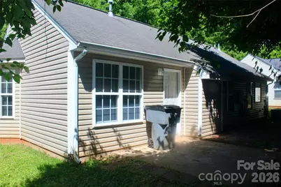 4621 Victory Lane, Charlotte, NC 28269 - Photo 18