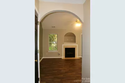 4621 Victory Lane, Charlotte, NC 28269 - Photo 4