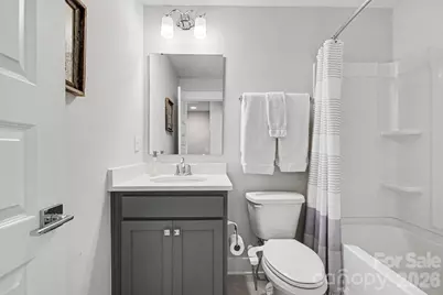 562 West End Drive, Charlotte, NC 28208 - Photo 24