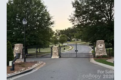 726 Lingfield Lane, Waxhaw, NC 28173 - Photo 2
