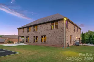 726 Lingfield Ln, Waxhaw, NC 28173 - Photo 10