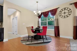726 Lingfield Ln, Waxhaw, NC 28173 - Photo 16