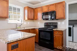 130 Lanceford Cir, Fletcher, NC 28732 - Photo 10