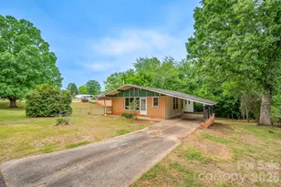 183 Seitz Dr, Forest City, NC 28043 - Photo 2