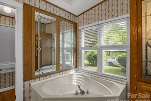 213 Old State 10 Rd, Black Mountain, NC 28711 - Photo 34