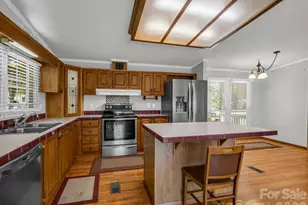 213 Old State 10 Rd, Black Mountain, NC 28711 - Photo 16
