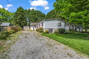 213 Old State 10 Rd, Black Mountain, NC 28711 - Photo 6