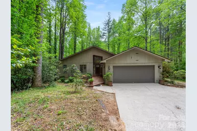 22 Delacy Drive, Hendersonville, NC 28739 - Photo 2