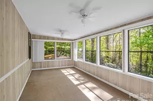 203 Rogat Rd, Hendersonville, NC 28792 - Photo 18
