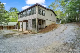 203 Rogat Rd, Hendersonville, NC 28792 - Photo 28