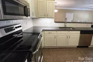 415 Appeldoorn Cir, Asheville, NC 28803 - Photo 6