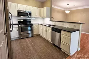 415 Appeldoorn Cir, Asheville, NC 28803 - Photo 8