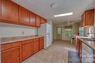 123 Little Rock Wy, Mill Spring, NC 28756 - Photo 14