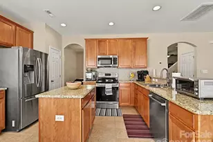 10724 Trolley Run Dr, Cornelius, NC 28031 - Photo 16