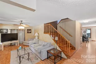 7040 Summer Pl, Charlotte, NC 28213 - Photo 14