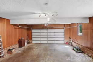 7040 Summer Pl, Charlotte, NC 28213 - Photo 20
