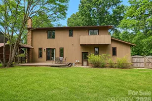 7040 Summer Pl, Charlotte, NC 28213 - Photo 1