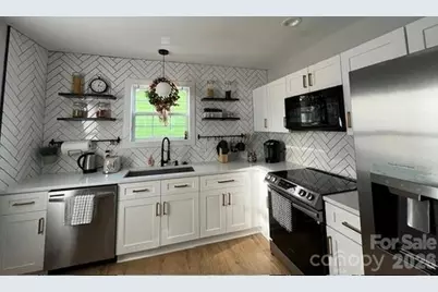 2437 Remount Road, Charlotte, NC 28208 - Photo 2