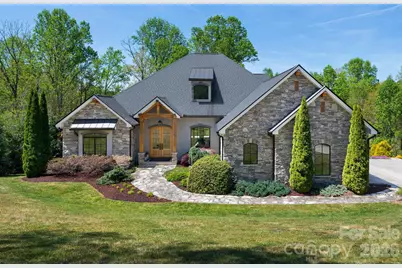 28 Falling Star Court, Fletcher, NC 28732 - Photo 2
