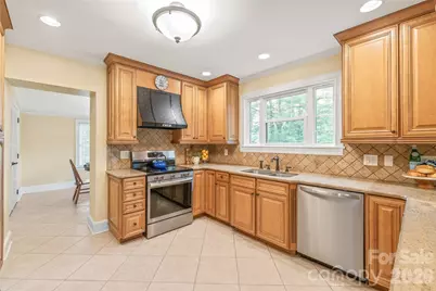 600 S Central Avenue, Belmont, NC 28012 - Photo 14