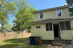 1101 E Pine St, Lincolnton, NC 28092 - Photo 4