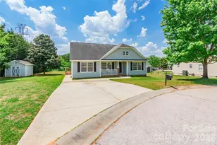 2098 Mallard Creek Dr, Rock Hill, SC 29732 - Photo 2