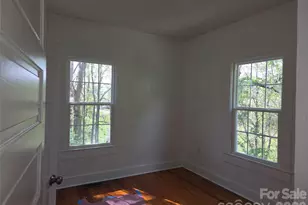 267 Beaverdam St, Canton, NC 28716 - Photo 16