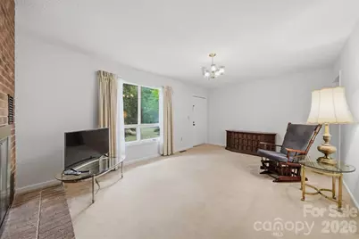 9197 Apache Drive, Hickory, NC 28601 - Photo 4