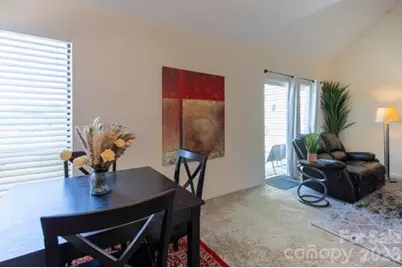 1050 21st Avenue Avenue NW #90, Hickory, NC 28604 - Photo 10