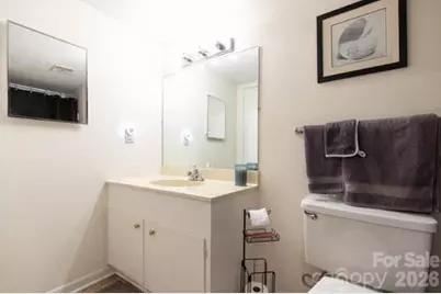 1050 21st Avenue Avenue NW #90, Hickory, NC 28604 - Photo 18