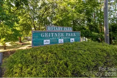 1050 21st Avenue Avenue NW #90, Hickory, NC 28604 - Photo 34