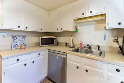 1050 21st Avenue Avenue NW #90, Hickory, NC 28604 - Photo 14