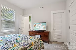 2242 Electric Ln, Charlotte, NC 28205 - Photo 24