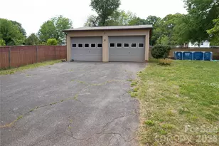 100 Woodward Ave, Morganton, NC 28655 - Photo 26